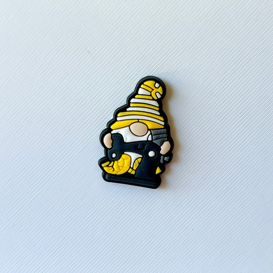 Sewing Gnome Shoe Charm