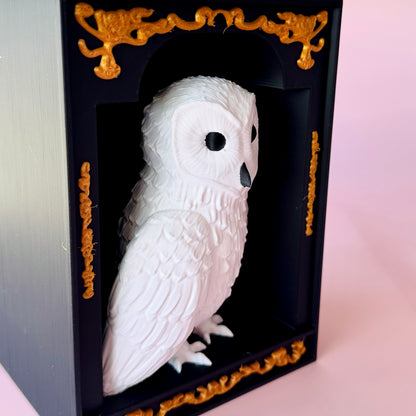 Snowy Owl Book Nook